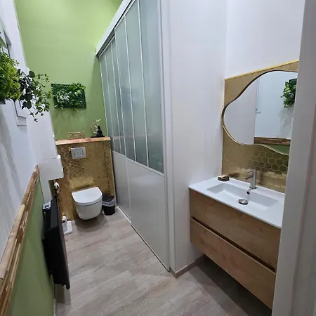 Le Baiser Dore Semesterbostad